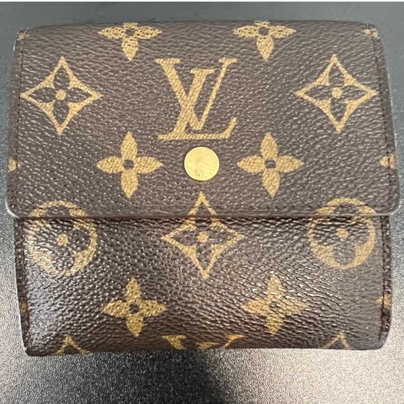 Louis Vuitton Handbags - Authentic Louis Vuitton Monogram Wallet